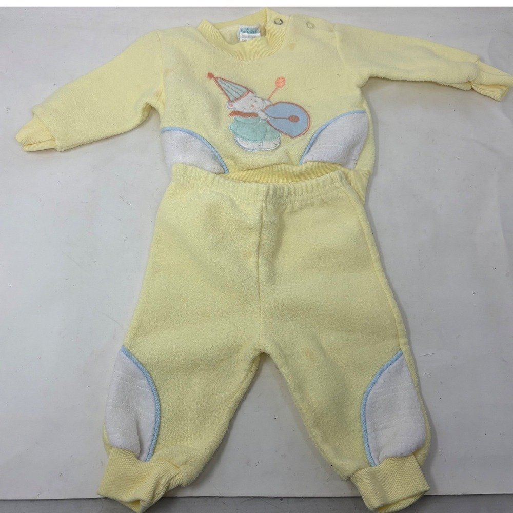 Bright Future Vintage Baby Fleece Sweatshirt Jogger Set Yellow Bear 0-3 Months